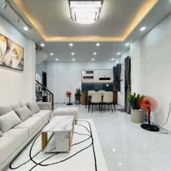 Nhà 6,5tỷ thiện chí TL, gần giáo xứ thái hòa f5 tân bình, 4*20, hẻm 3m,2 tầng