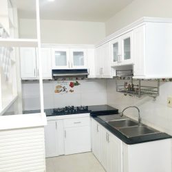 Nhà mặt tiền 33m2 gần siêu thị Giga Mall hiệp Bình Chánh Thủ Đức.
