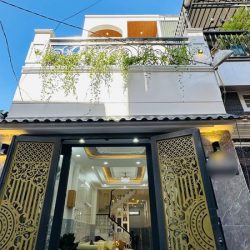 Nhà gần ngã tư bảy hiền, 2 tầng 4Pn 2Wc, hẻm trước nhà 4m, nhỉnh 6tỷ sổ đẹp