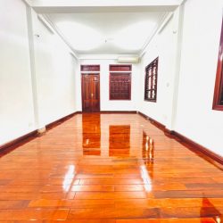 Bán nhà lê thanh nghị 5 tầng ở ngay hai bà trưng