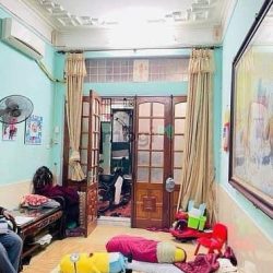 Bán nhà minh khai 4 tầng ngõ thông kinh doanh hoàng mai