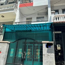 Kẹt tiền bán gấp nhà 60m2 chính chủ hẻm xe tải