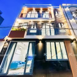 Siêu phẩm Nhà Mặt tiền Hoàng Hoa Thám- Phú Nhuận, 40m2, 3 lầu, nhà kinh doanh tố