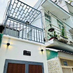 Nhà hẻm Nguyễn Đình Chiểu p3 Phú Nhuận dt 28m2 1 lầu 2pn 2wc giá 3ty800