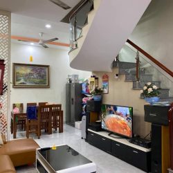 Bán nhà Trần Phú Hà đông 35m2x4 tầng sổ đỏ vuông vắn giá 4 tỷ 6