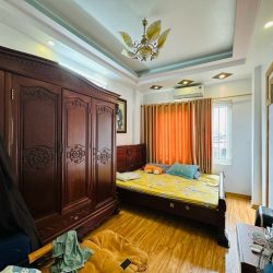 Bán nhà đông thiên 4 tầng ở ngay hoàng mai