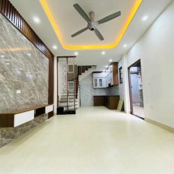 Bán nhà Kim Giang, Hoàng Mai - 55m2 - 5 tầng - ngõ oto, rộng, giá 4.85 tỷ,