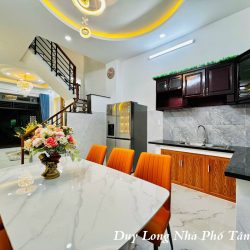 Nhà đẹp P.15 Tân Bình, hẻm xe hơi, gần Phạm Văn Bạch, 5.2x14m, 5 tầng, 6.6 tỷ