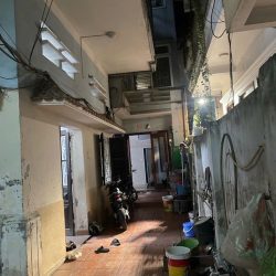 Bán 35m bạch mai tặng nhà 10m ô tô dừng đỗ hai bà trưng