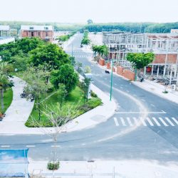 Xem ngay kẻo muộn, Đất sổ hồng thổ cư 100% và nhà xây sẵn Richland Residence 