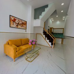 Bán Nhà Hẻm Rộng, 1Trệt  2 Lầu, Đi Đâu Cũng Thuận Tiện Gần KDC Vĩnh Lộc.