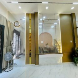 Nhà hẻm Dương Quảng Hàm, P5, Gò Vấp dt 25m2, 2 lầu, 2pn, 3wc, giá 3.78 tỷ
