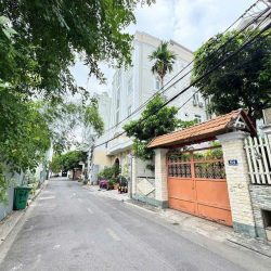 Bán nhanh Lô nhà phố mặt tiền dg số 1 Ngay Vòng Xoay Trần Não-Thảo Điền Q2 -