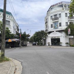 Chủ cần bán toà nhà 187.5m2 - Khu B KĐT Nguyên Khê - Đông Anh - Hà Nội. Giá