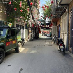 Nhà đẹp lô góc, phố Lê Trọng Tấn, không quy hoạch, 5 tầng, 4 ngủ, đủ nội thất,