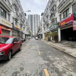 CHỦ CẦN BÁN CĂN 84 M2 SHOPHOUSE SÔNG HỒNG - GIA LÂM, GIÁ 21.8 TỶ, LH 0985865658