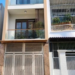 NHÀ ĐẸP KHU BẮC HẢI - HXH 6M GẦN MẶT TIỀN CMT8 - 4 TẦNG BTCT - GẦN 40M² - GIÁP