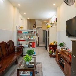Nhà hẻm Xe hơi Cách Mạng Tháng Tám, QUẬN TÂN BÌNH, 3.2 x 12m, giá 7.9 tỷ