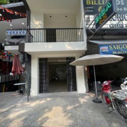 Nhà mặt tiền Hòa Bình kế bên trường tiểu học Hòa Bình, 13,5 TY