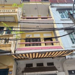 Bán nhà Ngọc Thụy Phân Lô 12 tỷ 60m ô tô đỗ,Long Biên