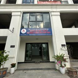 CHO THUÊ VĂN PHÒNG 5 TẦNG MẶT ĐƯỜNG 33M TẠI HINODE ROYAL PARK – THANG MÁY, ĐIỀU