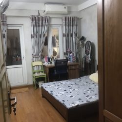 Cho thuê phòng ở đẹp an ninh tốt rộng 25 m2 bếp nấu ăn riêng tại nhà mặt phố