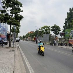 Bán nhà Mặt tiền Lê Thị Hà - gần Quốc lộ 22, 12x50m, 601m2 - full thổ, 3 Tầng,