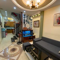 Bán nhà khu Định Công, ngõ ô tô tránh, mặt tiền rộng, an ninh tốt