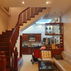 Bán nhà khu Giáp Nhị, quận Hoàng Mai, lô góc, ngõ rộng, nhà thiết kế hiện đại,
