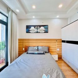 6,5 có nhà 2 tầng, 80m2, cách hẻm xe tải 15m đường CMT8 tân bình