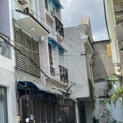 BÁN LỖ NHÀ 1 TRỆT 4 LẦU, 7 PHÒNG NGỦ_ KINH DOANH BDS DÒNG TIỀN_ HẺM 6M ĐƯỜNG LÊ TRỌNG TẤN_ NHỈNH 5.6 TỶ