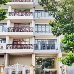 ☘ NHÀ PHỐ 6 TẦNG MĂT TIỀN D4 KDC HIMLAM Q7