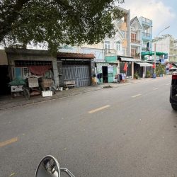 Nhà mặt tiền kinh doanh buôn bán sầm uất trần thị hè hiệp thành