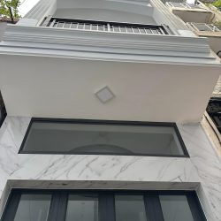 Nhà ĐẸP 4 Tầng mới keng Quận 10, chỉ việc sách vali vào ở