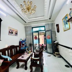 Bán nhà P.15 Tân Bình, HXH 6m thông, 4x16m, 2 tầng, gần Nguyễn Phúc Chu, chỉ 5.X