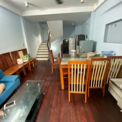 Bán nhà Lạc Long Quân Tây Hồ 6 tầng kinh doanh đỉnh 6,5 tỷ.