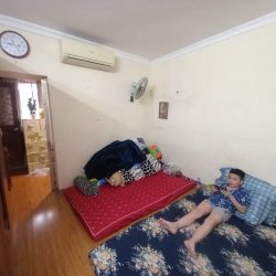 Nhỉnh 2 tỷ bán nhà tập thể quỳnh mai 60M hai bà trưng