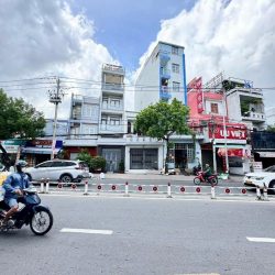 Nhà mặt tiền Lê Văn Quới, Bình Hưng Hòa A, Bình Tân dt 95m2 1 lầu 3pn, 2wc, giá