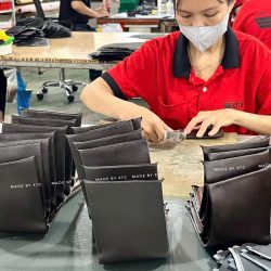 Xưởng may túi da, cặp da văn phòng cao cấp – Giá gốc từ xưởng