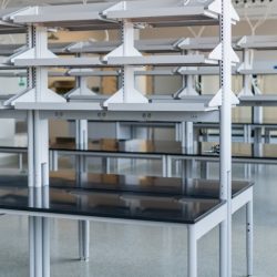 Bàn Thí Nghiệm Trung Tâm Enterprise WorkStation