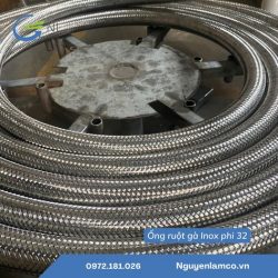 Ống ruột gà inox phi 32 có bền khi luồn dây điện không?