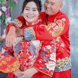 Hỷ Phục (Áo Khỏa) - trang phục cưới truyền thống của người Trung Hoa.