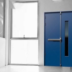 Cửa thoát hiểm có tính năng chống cháy không?