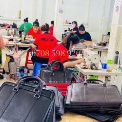 GIA CÔNG ĐỒ DA THEO MẪU TẠI XƯỞNG