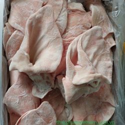 Bí quyết luộc tai heo trắng giòn, không hôi không thâm