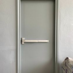 Hướng dẫn kiểm tra định kỳ cửa thoát hiểm