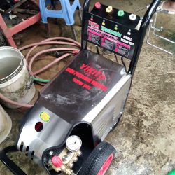Máy rửa xe cao áp chính hãng 3kw YIKITO YK3000-150T.