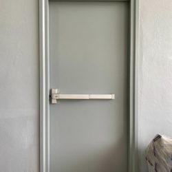 Những lợi ích mà cửa thép chống cháy EI30 mang lại cho doanh nghiệp