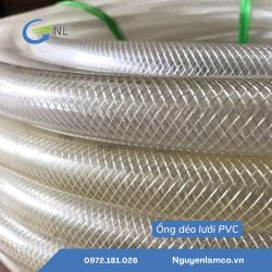 ỐNG DẺO LƯỚI PVC MÀU TRẮNG BƠM NƯỚC TƯỚI TIÊU