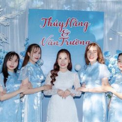 TEAM BƯNG QUẢ MŨM MĨM MẶC GÌ CHO XINH?